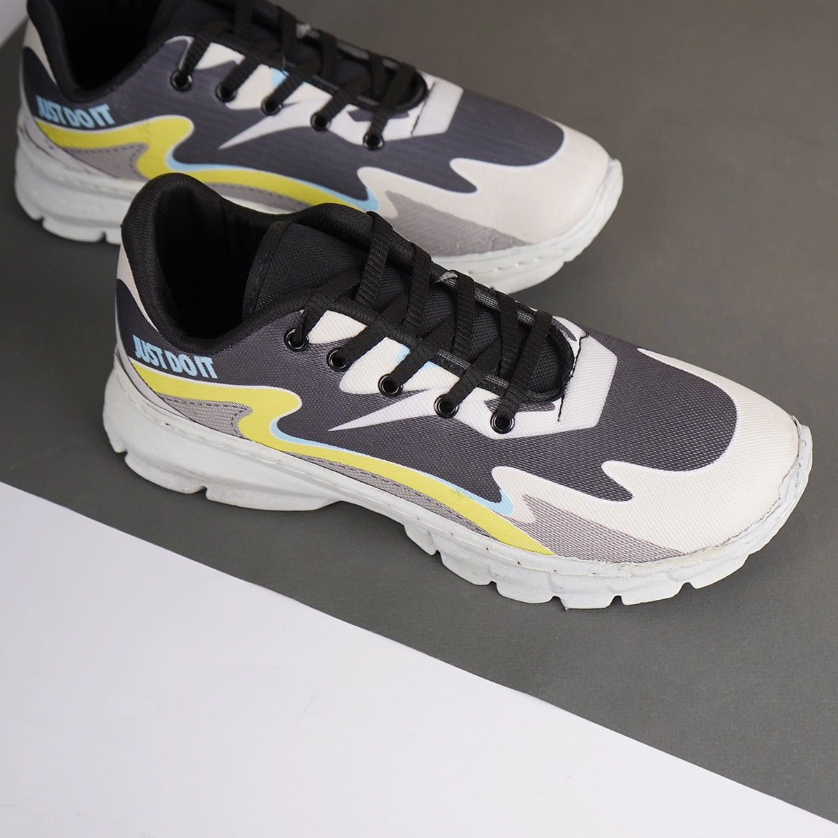 کفش ورزشی مردانه (T) مشکی زرد مدل Just do it