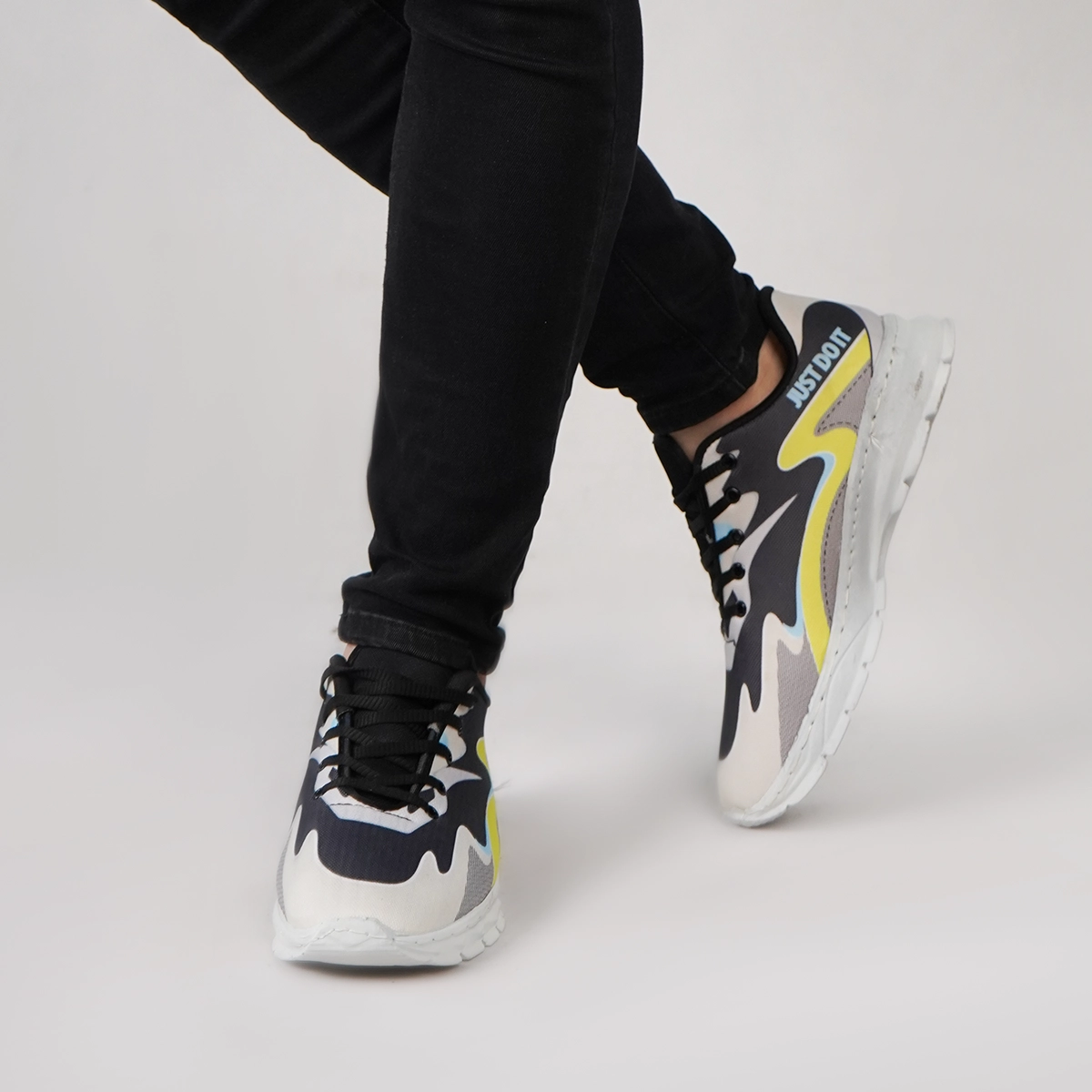 کفش ورزشی مردانه (T) مشکی زرد مدل Just do it